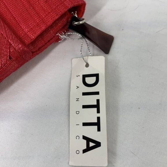 Ditta Sandico Lualhati Woven Fabric Clutch - Red, 10”W x 7”H x 1”D, NWT - Picture 4 of 11